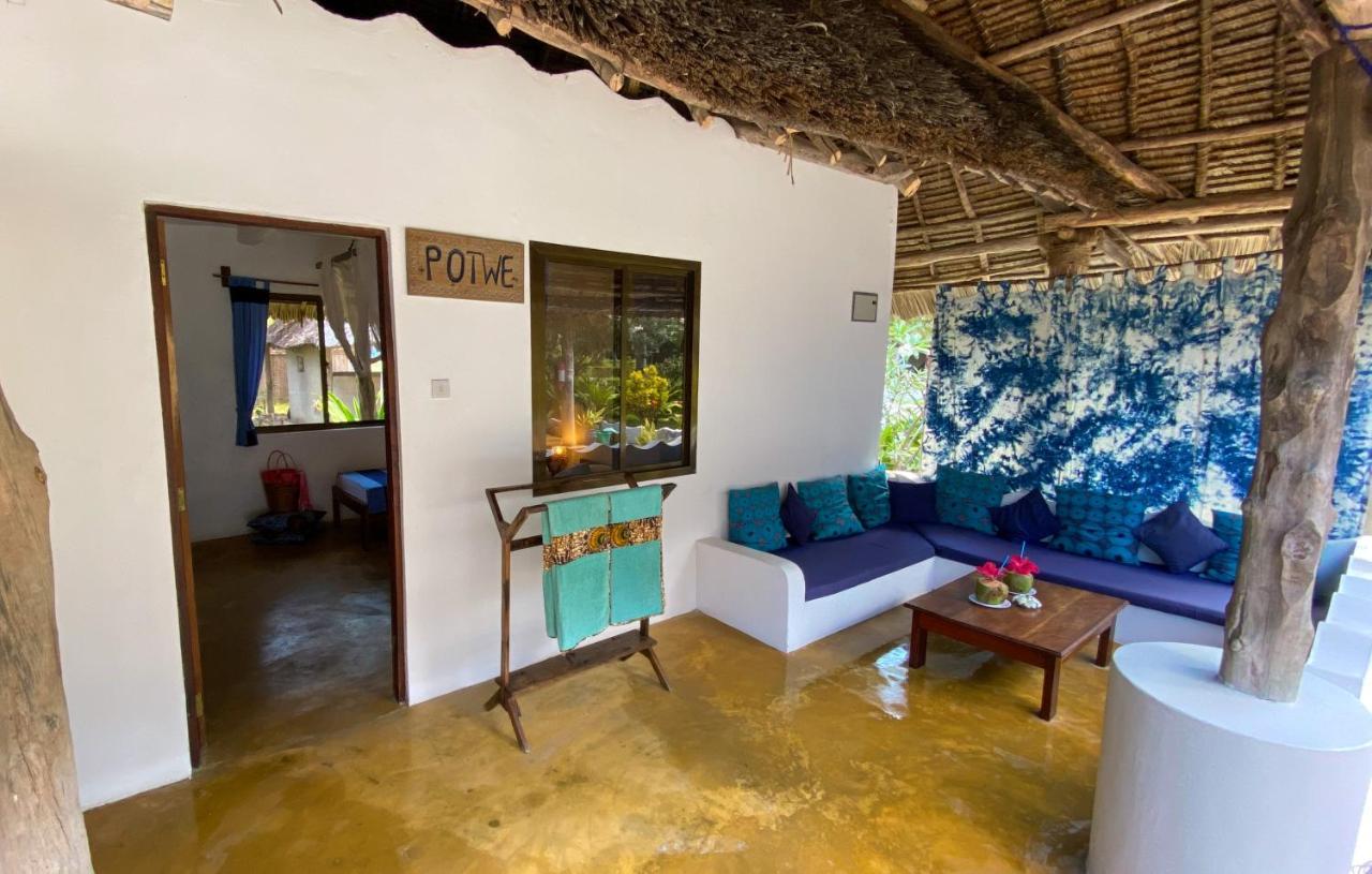 Butiama Marine Camp Hotel Utende ภายนอก รูปภาพ