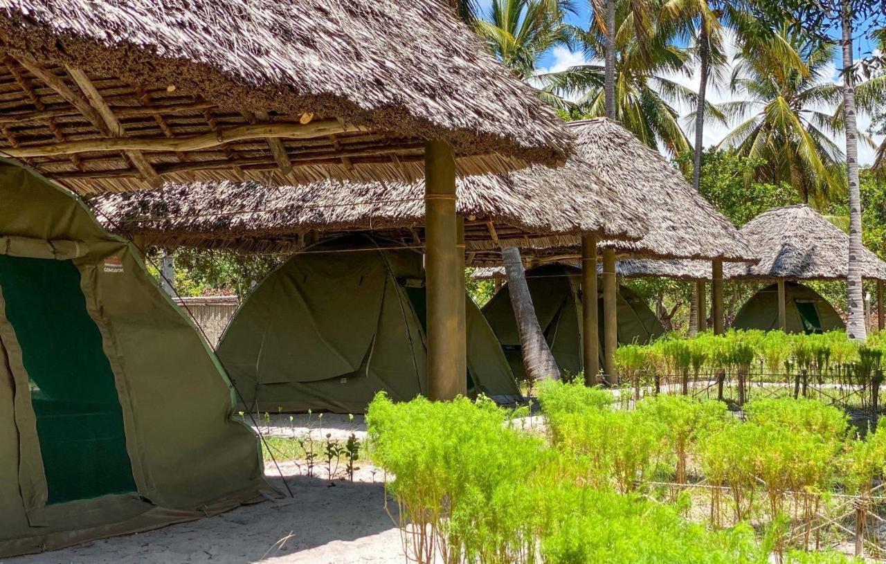 Butiama Marine Camp Hotel Utende ภายนอก รูปภาพ