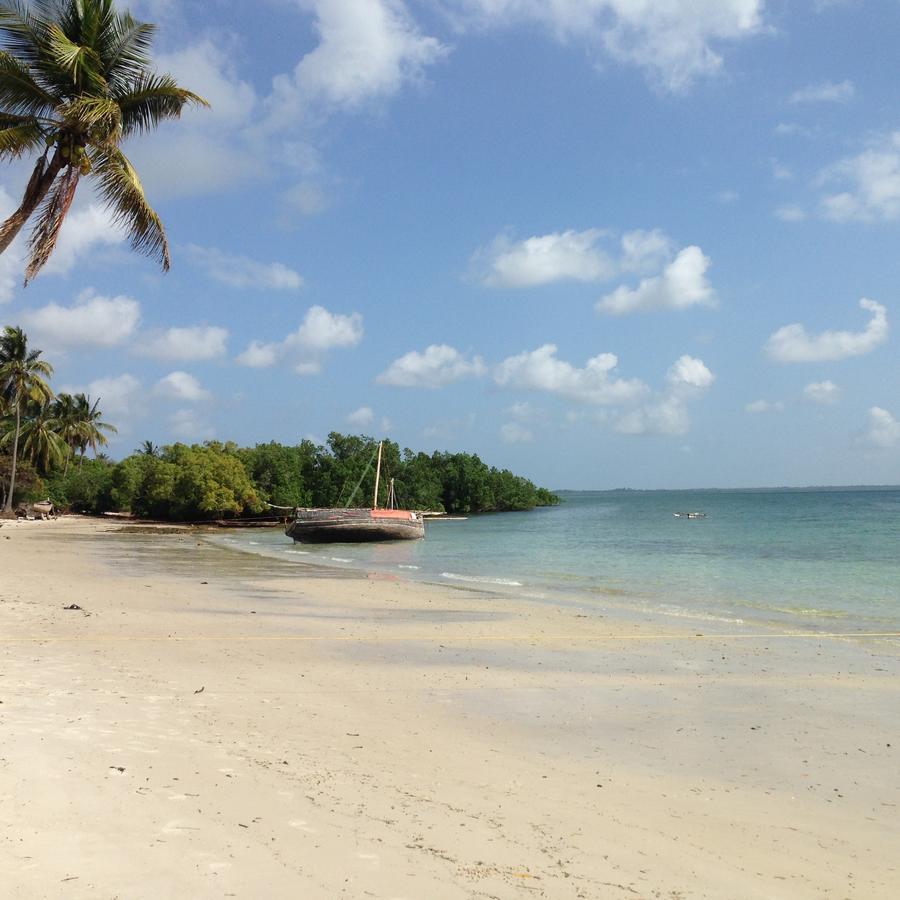 Butiama Marine Camp Hotel Utende ภายนอก รูปภาพ